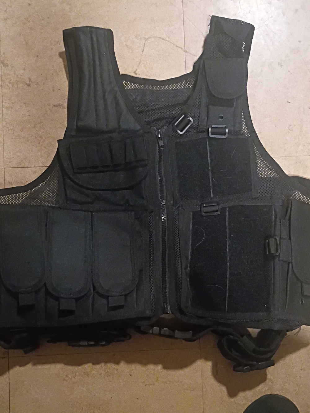 Black Tactical Utility Vest with Multiple Pouches